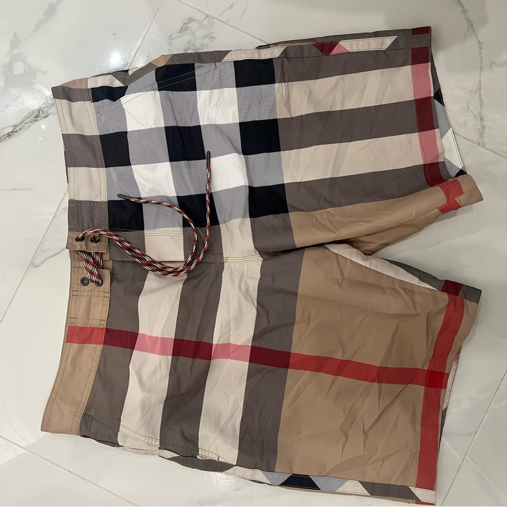 Burberry swim board shorts